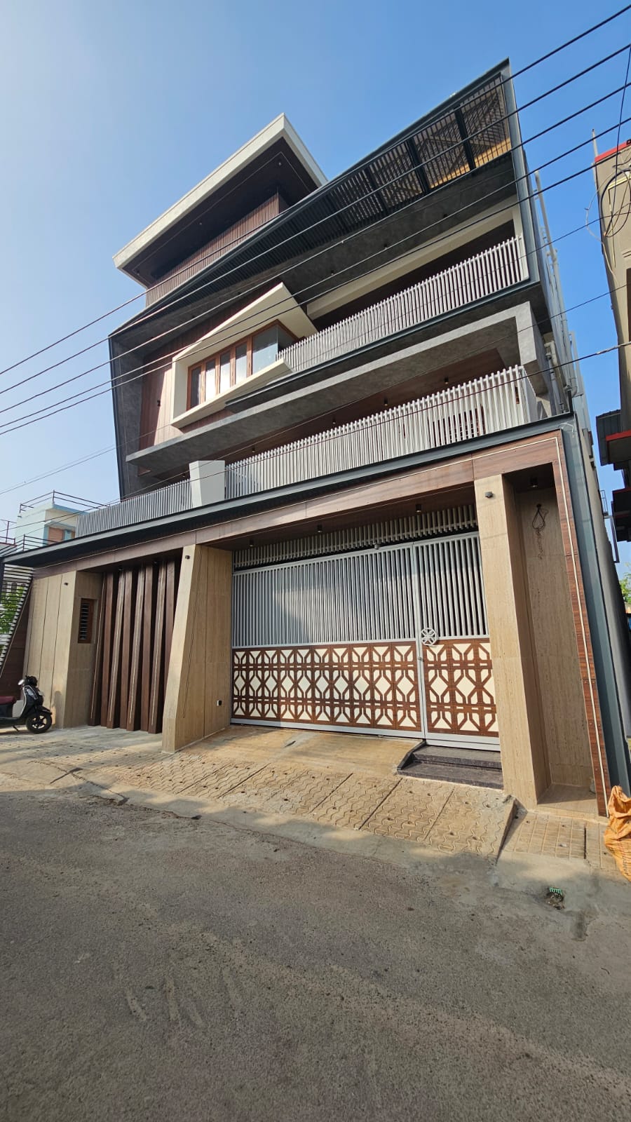Mr. Abdul Kareem Residence