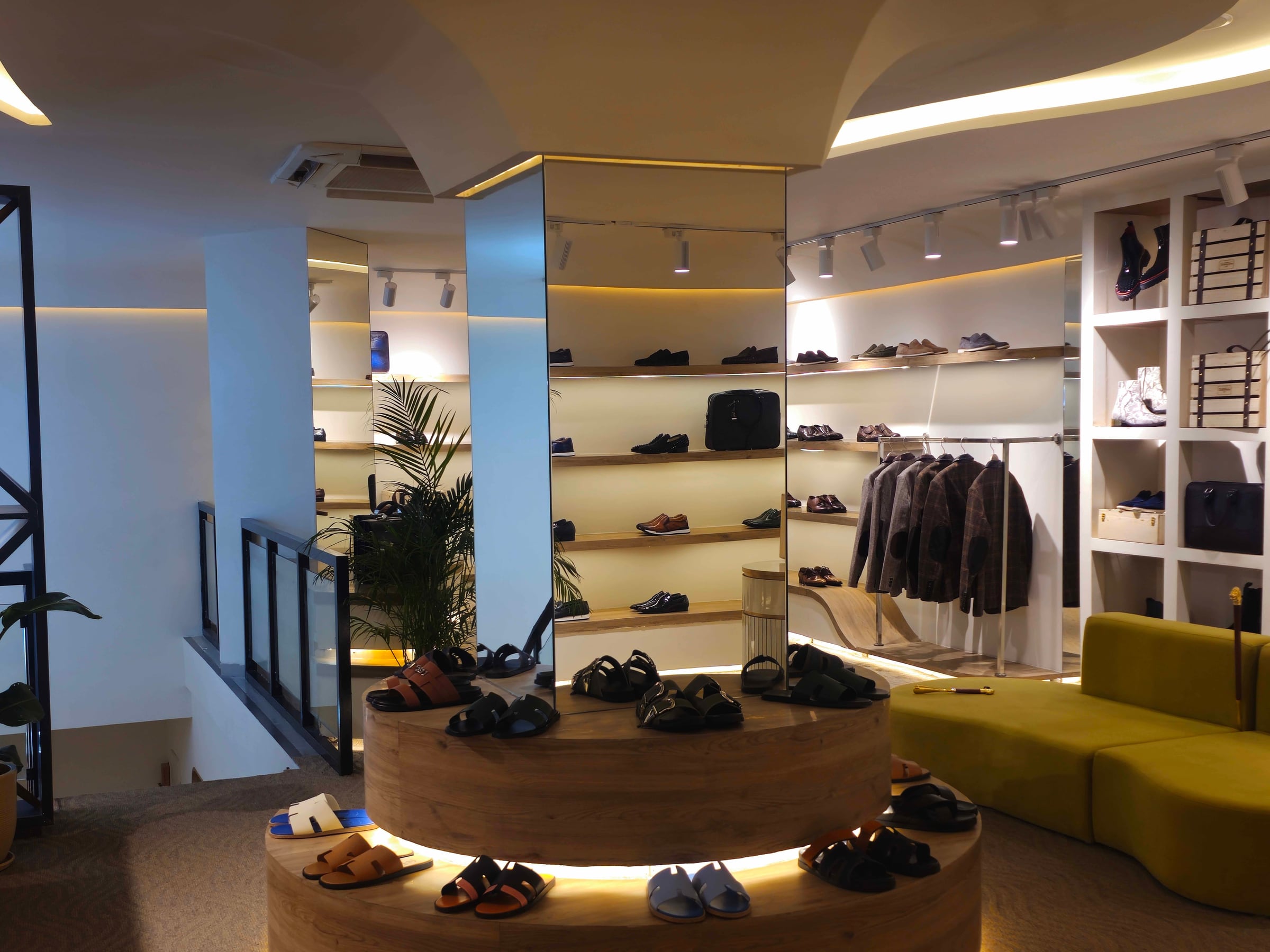 Brigade Road Italian Shoe Store